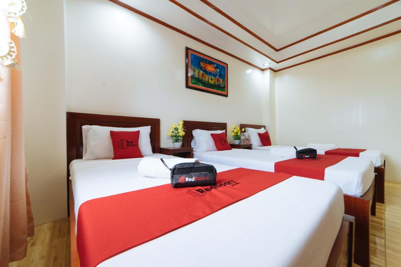 Reddoorz Near Golden Sarok Shrine Hotell Kalibo Exteriör bild