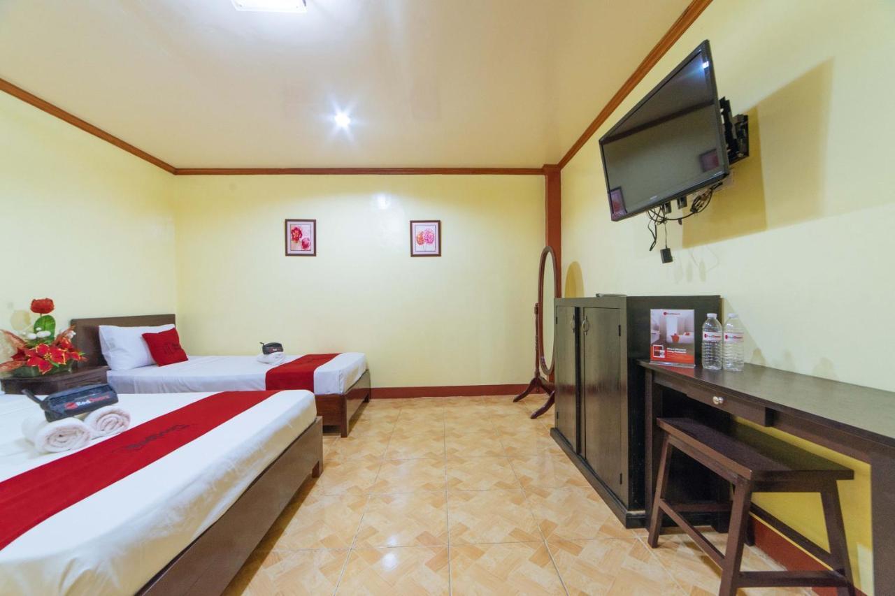 Reddoorz Near Golden Sarok Shrine Hotell Kalibo Exteriör bild