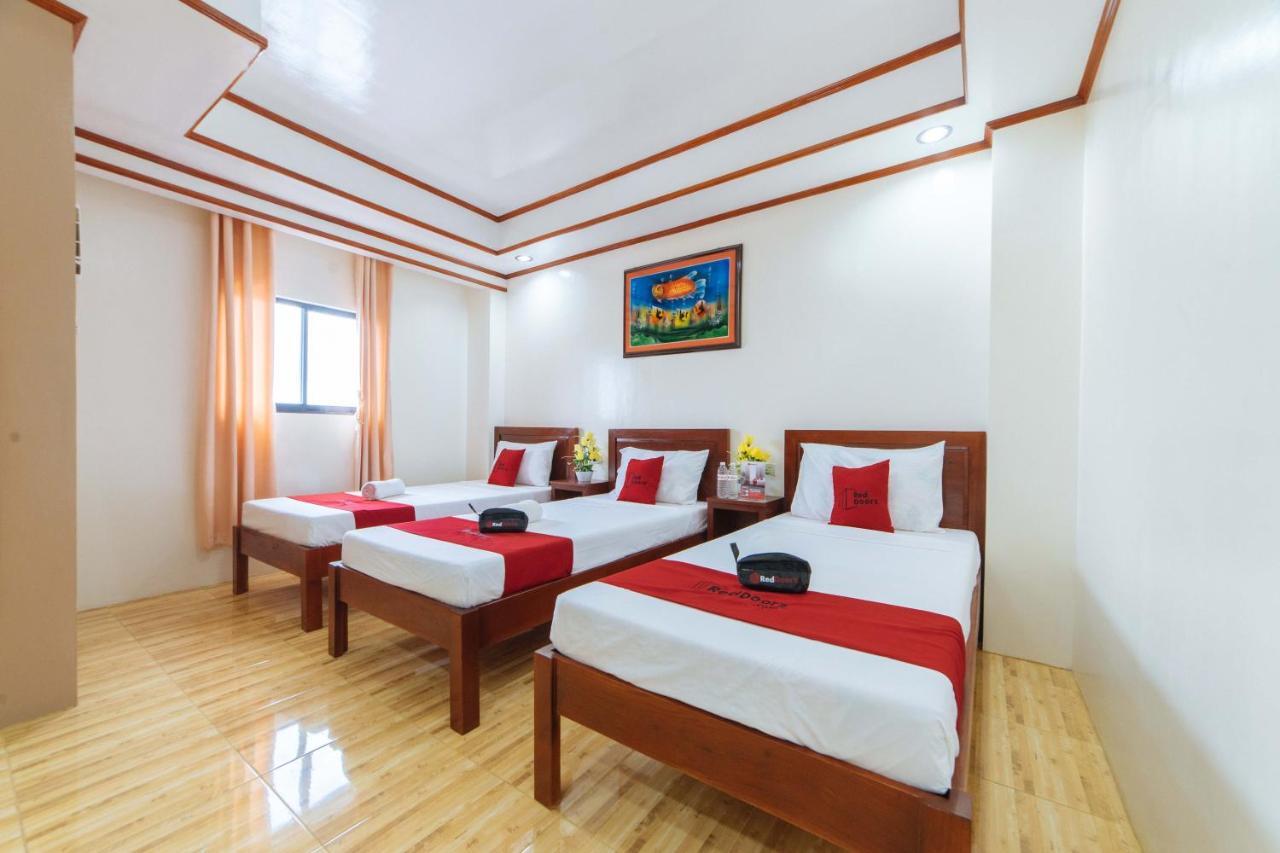 Reddoorz Near Golden Sarok Shrine Hotell Kalibo Exteriör bild